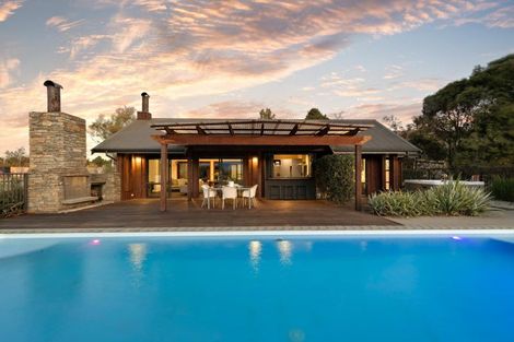 Photo of property in 22 Rahui Road, Otaki, 5512