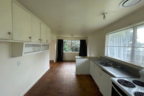 Photo of property in 35 Beeston Crescent, Manurewa, Auckland, 2102