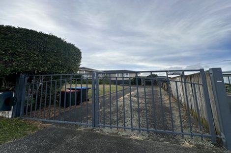Photo of property in 71 Hamlin Road, Mount Wellington, Auckland, 1060