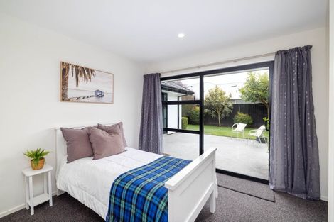 Photo of property in 32 Carmichael Street, Rangiora, 7400