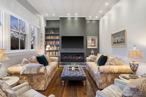 Photo of property in 86 Sarsfield Street, Herne Bay, Auckland, 1011