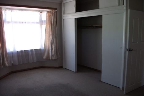 Photo of property in 4 Westland Road, Mount Cook, Wellington, 6021