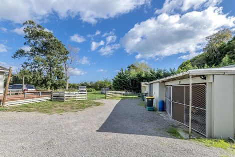 Photo of property in 64 Te Roto Road, Otaki, 5512
