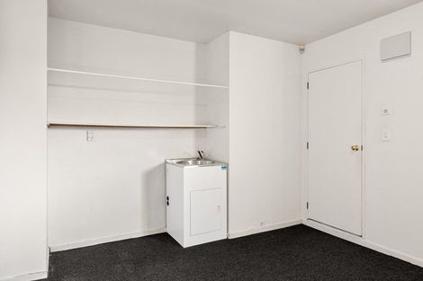 Photo of property in 2/17 Cardigan Bay Place, Addington, Christchurch, 8024