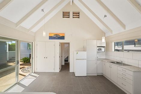 Photo of property in 12 Hereford Place, Waihi Beach, 3611