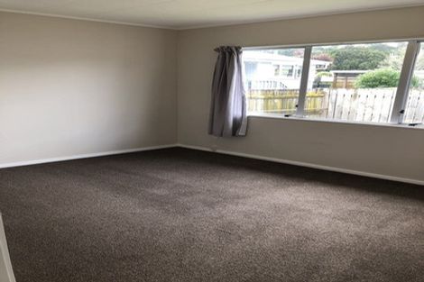 Photo of property in 57 Woodside Road, Massey, Auckland, 0614