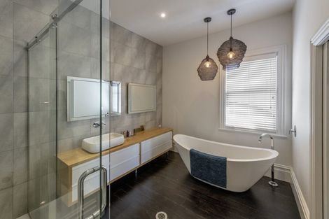 Photo of property in 15 Park Street, Thorndon, Wellington, 6011