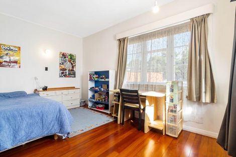 Photo of property in 213 Campbell Road, Greenlane, Auckland, 1061