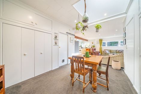 Photo of property in 86 Pinehaven Road, Pinehaven, Upper Hutt, 5019