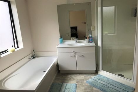 Photo of property in 8/61a Birkdale Road, Birkdale, Auckland, 0626