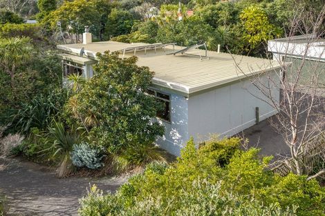 Photo of property in 5 Tennis Court Road, Raumati South, Paraparaumu, 5032