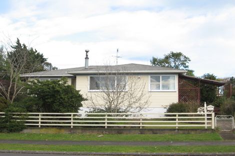 Photo of property in 23 Roseanne Road, Manurewa, Auckland, 2102