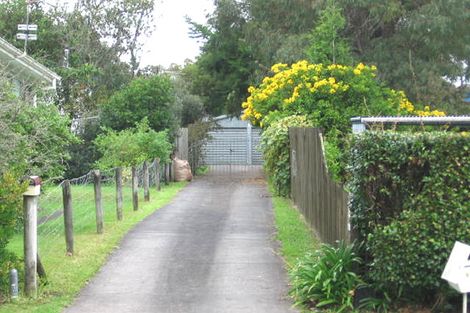 Photo of property in 16 Urlich Drive, Ranui, Auckland, 0612