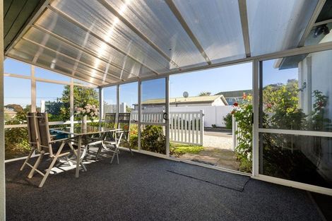 Photo of property in 33 Britannia Street, North New Brighton, Christchurch, 8083