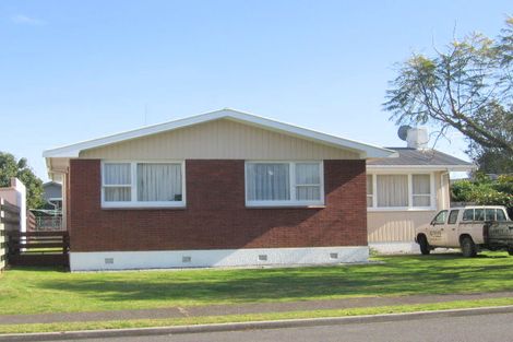 Photo of property in 5 Epsom Road, Mount Maunganui, 3116