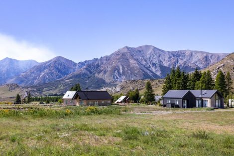 Photo of property in 18 Bevel Court, Castle Hill, 7580