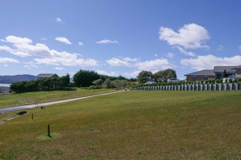 Photo of property in 15 Midgard Road, Coopers Beach, 0420