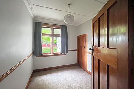 Photo of property in 37 Florence Avenue, Palmerston North, 4414