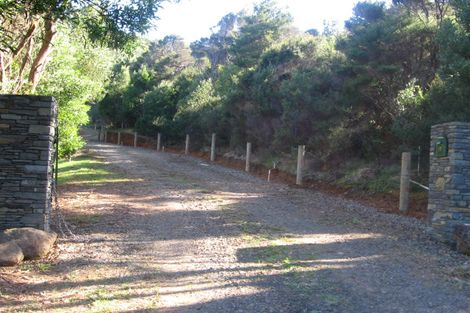 Photo of property in 27 Tarapatiki Drive, Whitianga, 3510