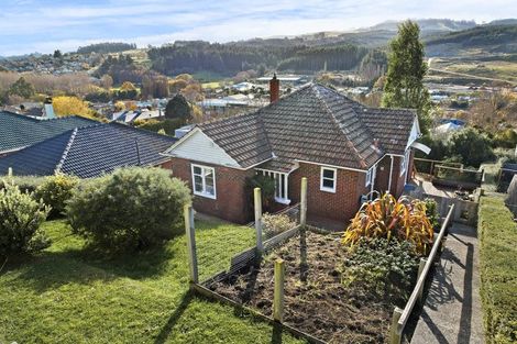 Photo of property in 14 Scotland Terrace, Green Island, Dunedin, 9018