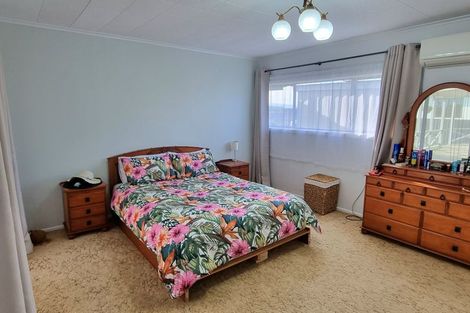 Photo of property in 108 Pipiroa Road, Ngatea, 3503