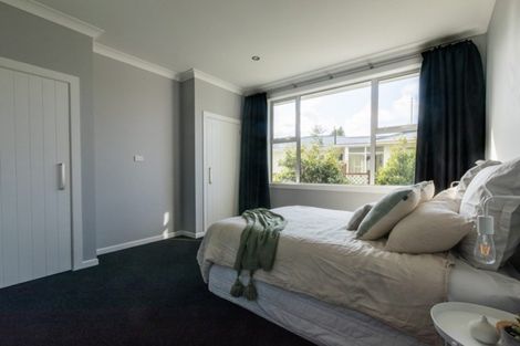 Photo of property in 28 Prince Street, Winton, 9720