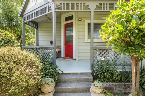 Photo of property in 913 Fitzroy Avenue, Mahora, Hastings, 4120