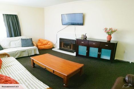 Photo of property in 2/45 Deep Creek Road, Waiake, Auckland, 0630