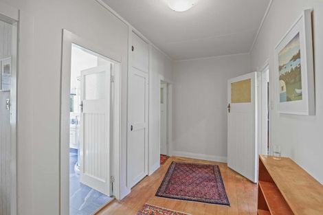 Photo of property in 14 Grey Street, Marton, 4710