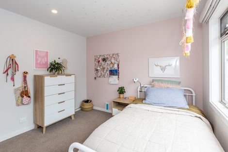 Photo of property in 5 Waterhouse Street, Taradale, Napier, 4112