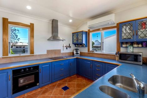 Photo of property in 75 Gonville Avenue, Gonville, Whanganui, 4501