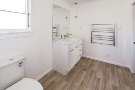 Photo of property in 16 Moana Street, Whanganui East, Whanganui, 4500