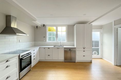 Photo of property in 10 Kitchener Street, Claudelands, Hamilton, 3214