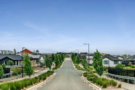 Photo of property in 50 Metoriti Crescent, Karaka, 2124