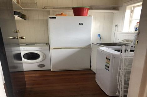 Photo of property in 7 Otahuri Crescent, Greenlane, Auckland, 1051