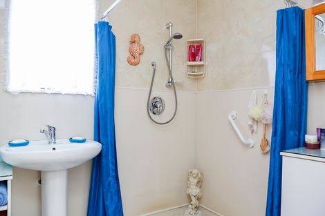 Photo of property in 1a Raglan Street, Oamaru North, Oamaru, 9400