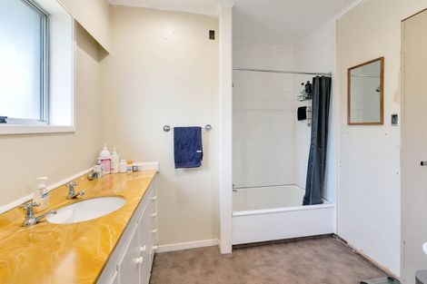 Photo of property in 6 Fletcher Road, Waimauku, 0881