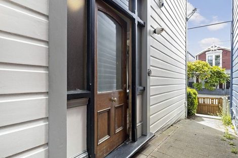 Photo of property in 43 Aro Street, Aro Valley, Wellington, 6021