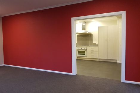 Photo of property in 60 The Drive, Tawa, Wellington, 5028