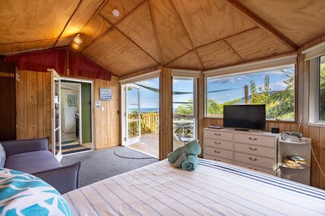 Photo of property in 40 Tairua Heights, Tairua, 3508