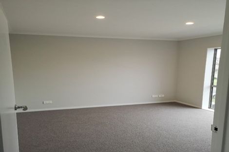 Photo of property in 97 Granville Drive, Massey, Auckland, 0614