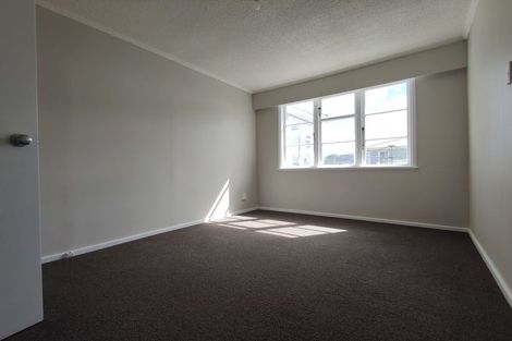 Photo of property in 24 Barton Grove, Naenae, Lower Hutt, 5011