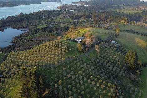 Photo of property in 144a Edmonds Road, Kerikeri, 0293