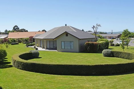 Photo of property in 4 William Donald Drive, Solway, Masterton, 5810