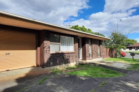 Photo of property in 1/54 Highland Park Drive, Highland Park, Auckland, 2010