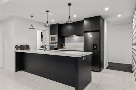 Photo of property in 3 Farrier Street, Papamoa, 3118