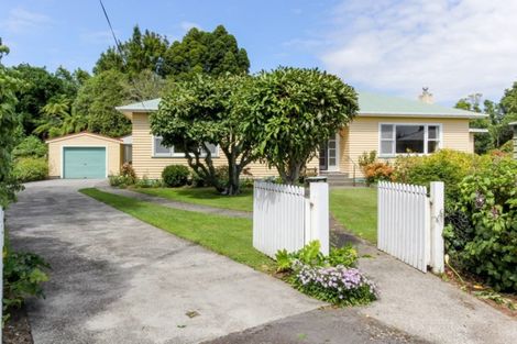 Photo of property in 114b Govett Avenue, Frankleigh Park, New Plymouth, 4310