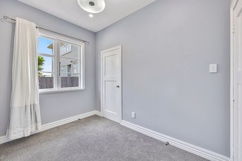 Photo of property in 25a Torino Street, Point England, Auckland, 1072