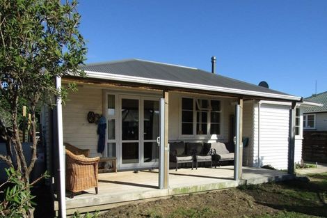 Photo of property in 17 Matai Street, Edgecumbe, 3120