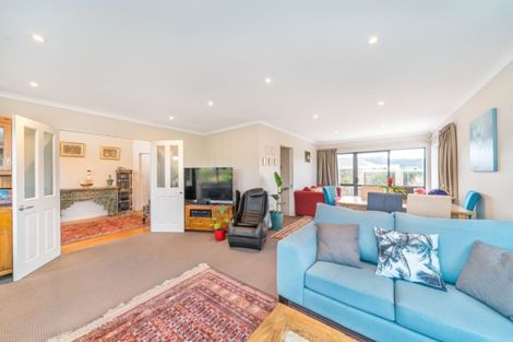Photo of property in 55 Percy Kinsman Crescent, Riverstone Terraces, Upper Hutt, 5018